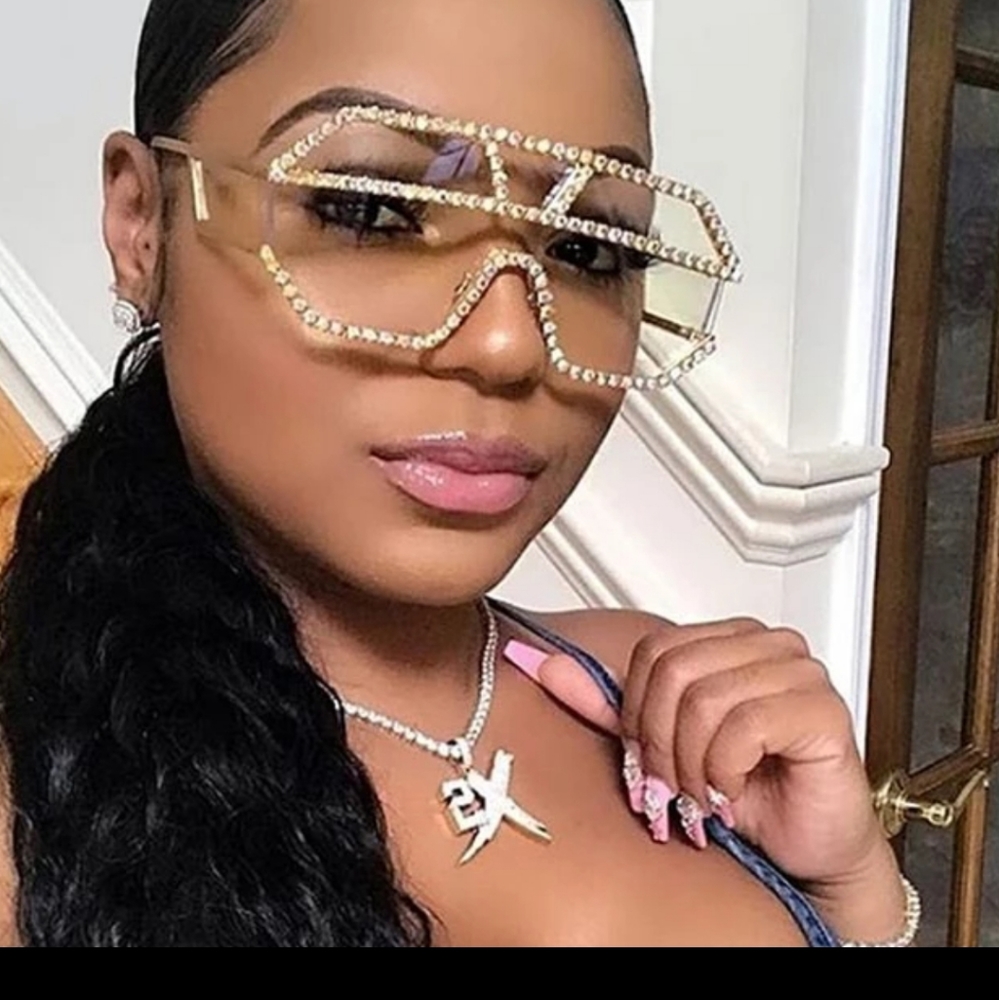 ☘TRENDY LUXURY FASHION RHINESTONE SUNGLASSES ☘